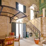 And Erede דירה