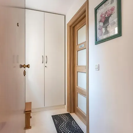 Apartman And Erede